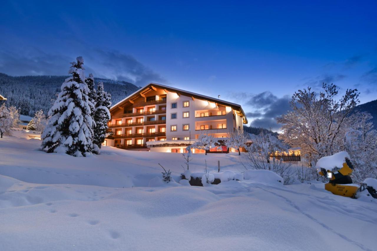 Hotel Nockresort Bad Kleinkirchheim Bagian luar foto